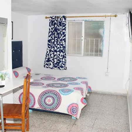 La Lambra Azul Hotel